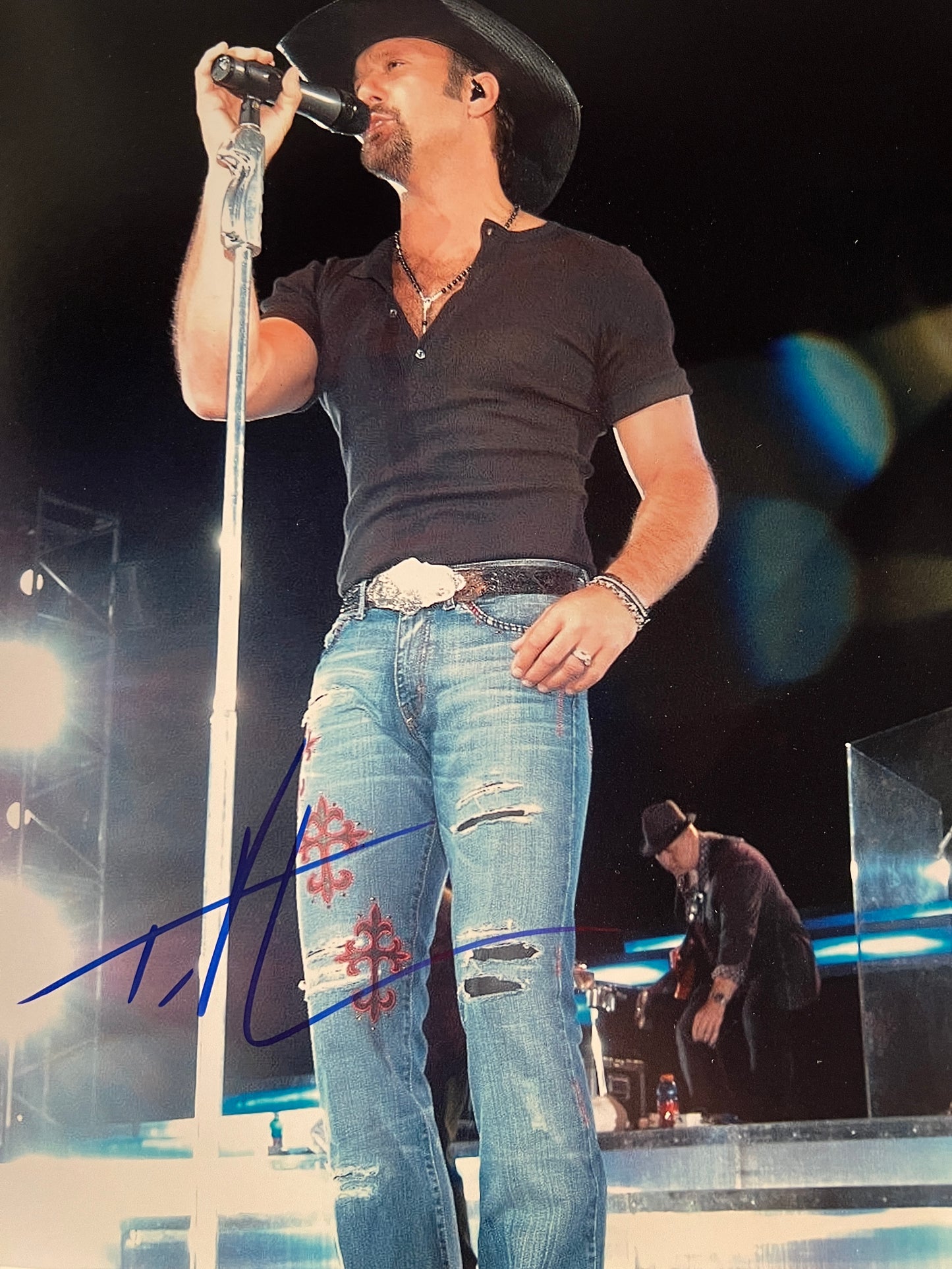 Tim McGraw signed photo. 8x10 inches